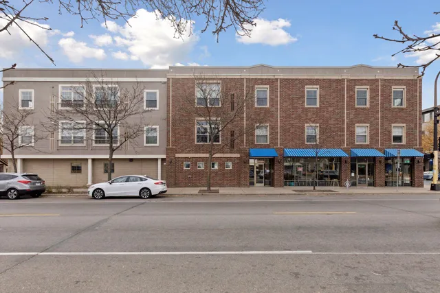 $174,900 | 2803 East 38th Street, Unit 202, Minneapolis, MN 55406