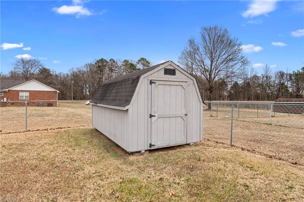 155 Sundial Street Lexington, NC 27295 - Photo 29 of 38