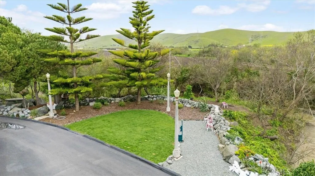 500 Atascadero, Unit D8 Morro Bay, CA 93442 - Photo 22 of 26