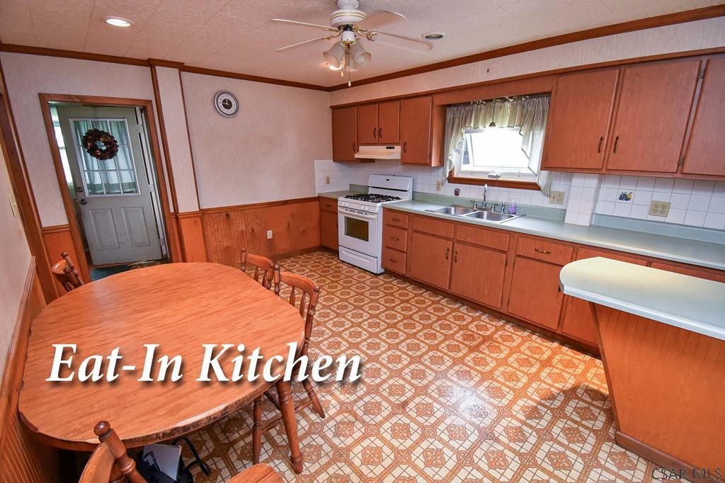 188 Stone Street Johnstown, PA 15906 - Photo 7 of 27