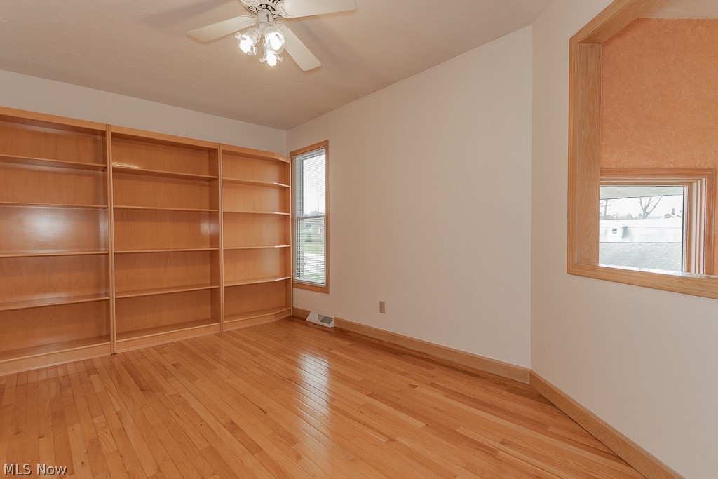 5437 Wilson Mills Road Cleveland, OH 44143 - Photo 18 of 35 Gallery Image 18