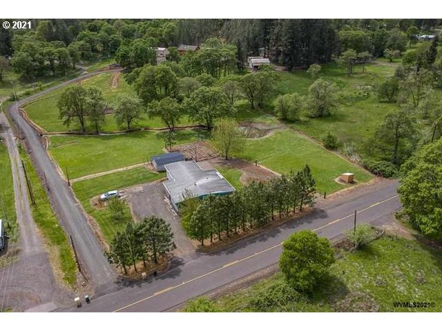 32316 Hidden Valley Road Lebanon, OR 97355 - Photo 3 of 32