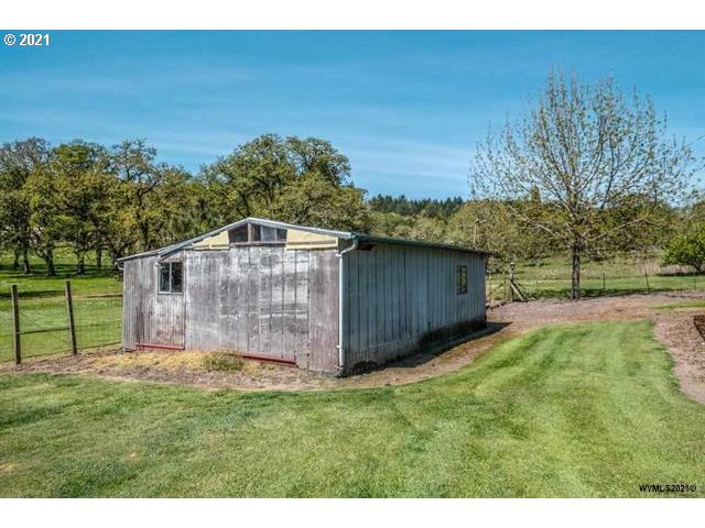 32316 Hidden Valley Road Lebanon, OR 97355 - Photo 26 of 32
