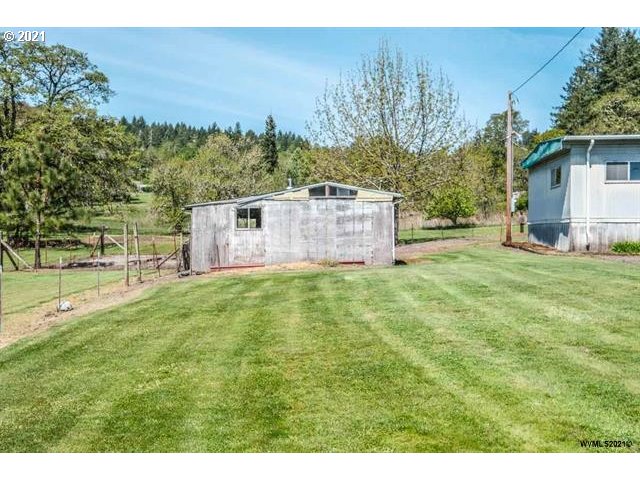 32316 Hidden Valley Road Lebanon, OR 97355 - Photo 27 of 32