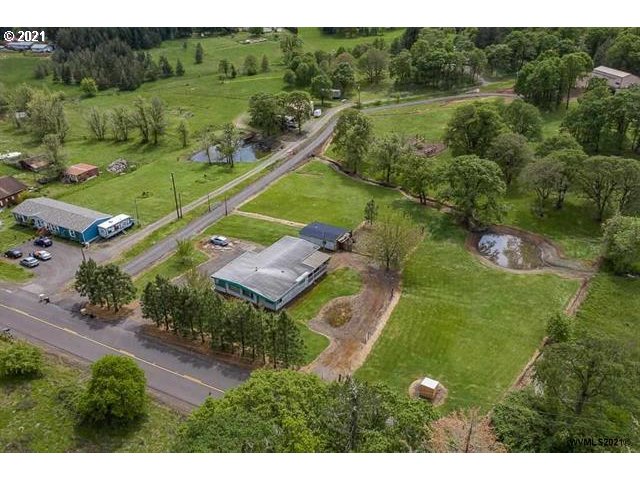 32316 Hidden Valley Road Lebanon, OR 97355 - Photo 5 of 32