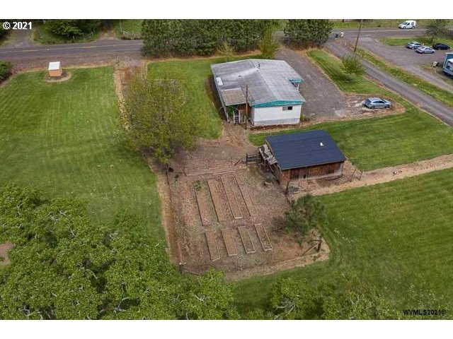 32316 Hidden Valley Road Lebanon, OR 97355 - Photo 9 of 32