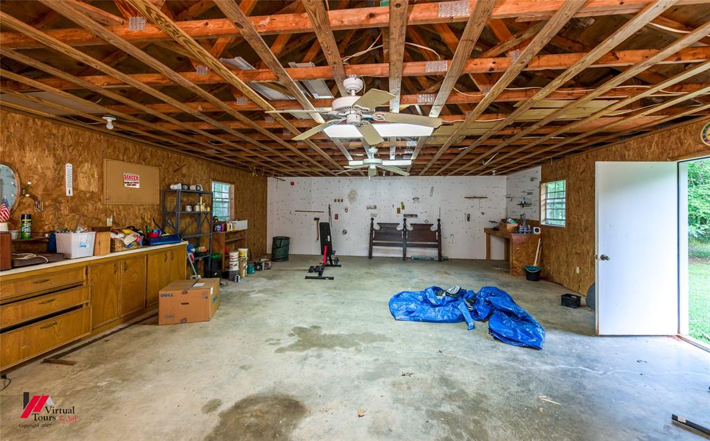 1580 Machen Drive Springhill, LA 71075 - Photo 8 of 40