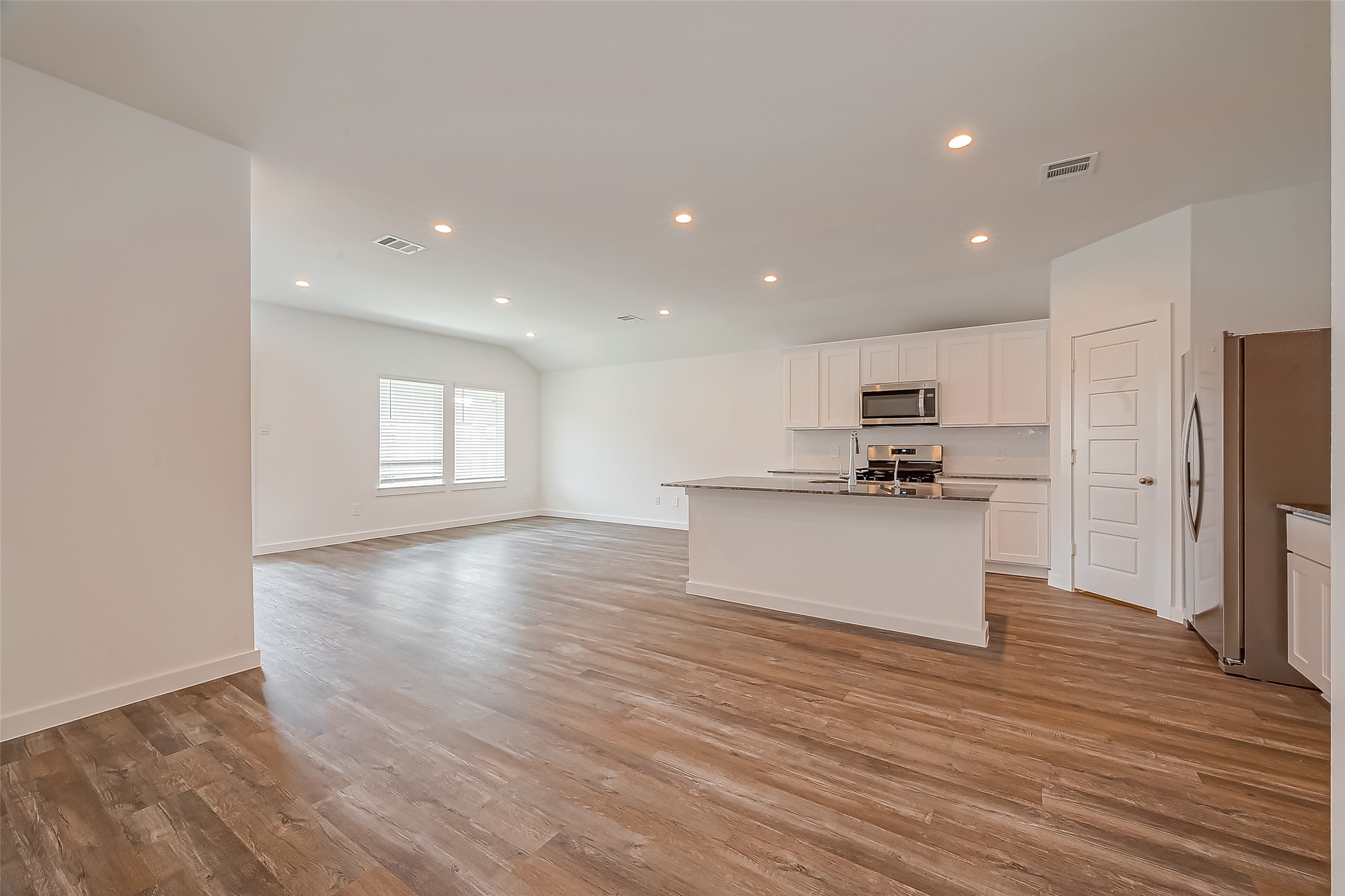1018 Fringed Bluestar Drive Rosharon, TX 77583 - Photo 19 of 47