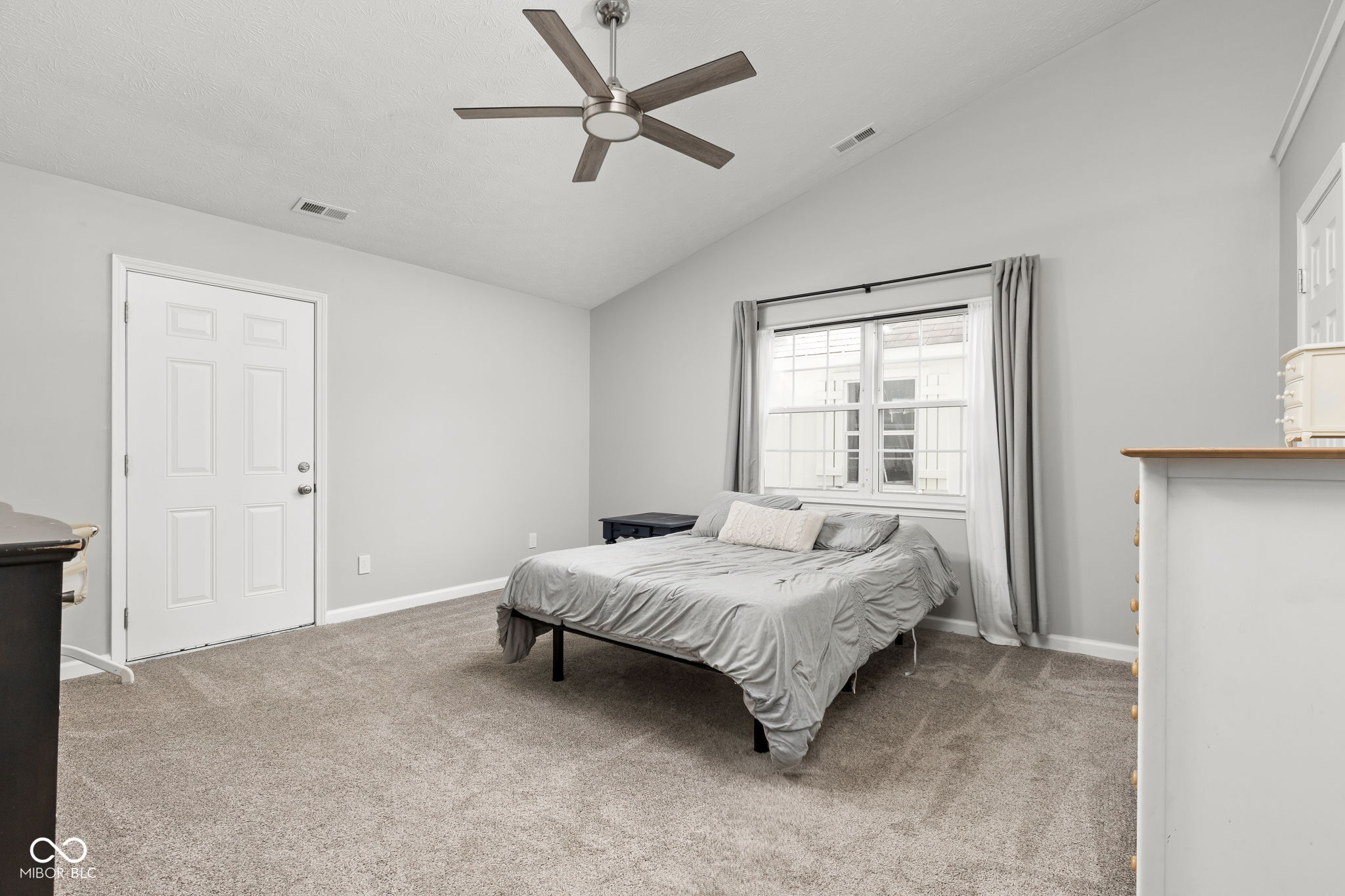 7447 Iron Rock Road Indianapolis, IN 46236 - Photo 14 of 29