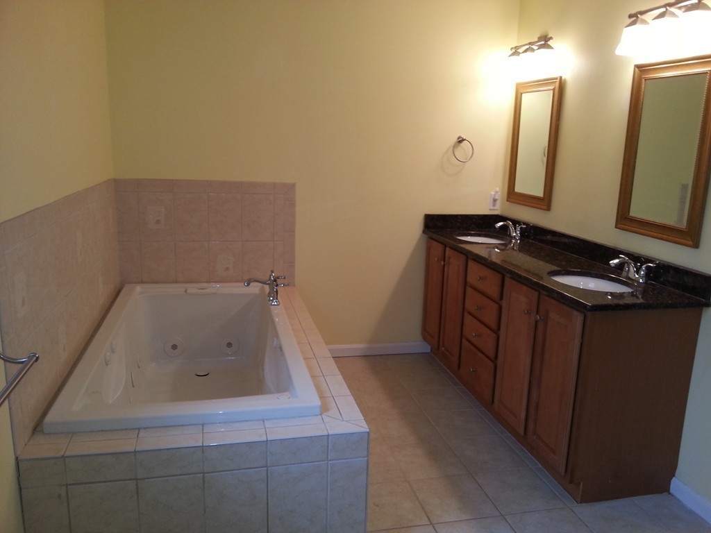 19 Dodge Road Charlton, MA 01507 - Photo 18 of 30 Gallery Image 18