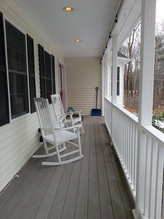 19 Dodge Road Charlton, MA 01507 - Photo 5 of 30 Gallery Image 5