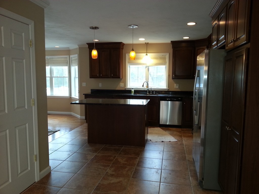 19 Dodge Road Charlton, MA 01507 - Photo 7 of 30 Gallery Image 7