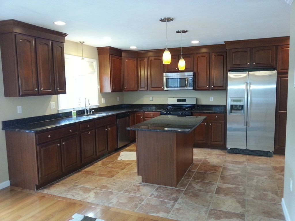 19 Dodge Road Charlton, MA 01507 - Photo 8 of 30 Gallery Image 8