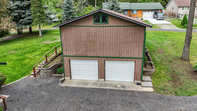 $575,000 | 42325 North Sylvan Road, Elk, WA 99009