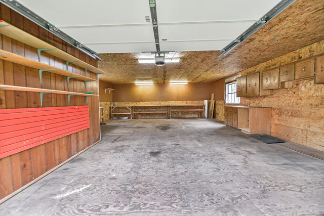 $575,000 | 42325 North Sylvan Road, Elk, WA 99009