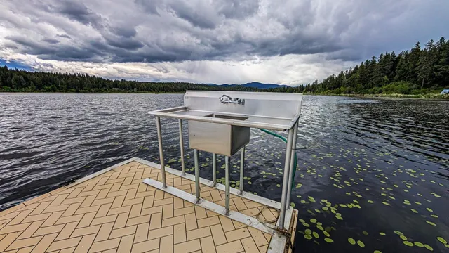 $575,000 | 42325 North Sylvan Road, Elk, WA 99009