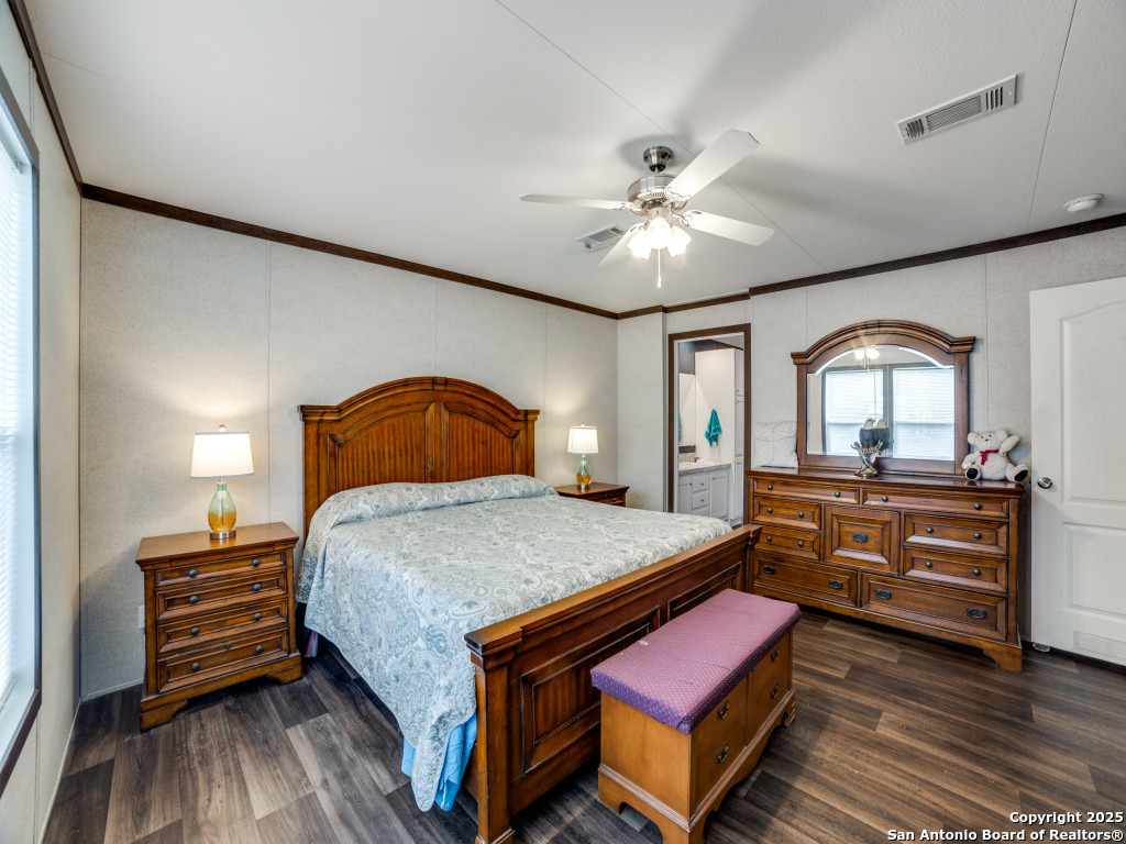 825 Valley Vista Road Tarpley, TX 78883 - Photo 20 of 33