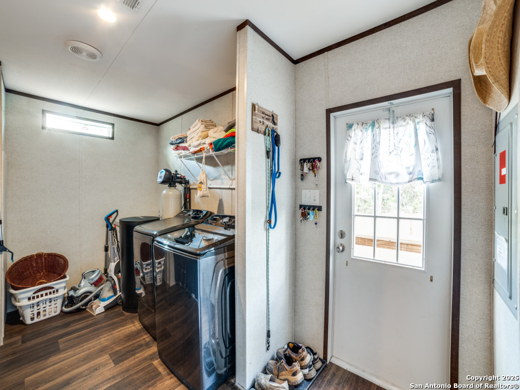 825 Valley Vista Road Tarpley, TX 78883 - Photo 22 of 33