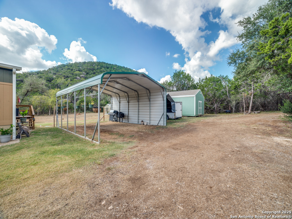 825 Valley Vista Road Tarpley, TX 78883 - Photo 8 of 33