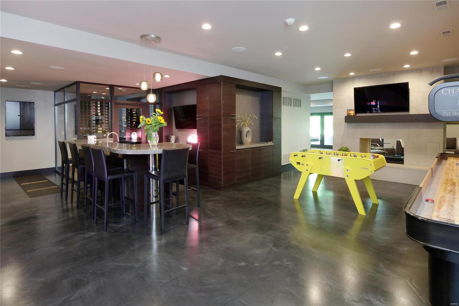 565 Barnes Road Ladue, MO 63124 - Photo 22 of 34