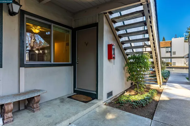 $353,000 | 5450 Concord Boulevard, Unit M3, Concord, CA 94521