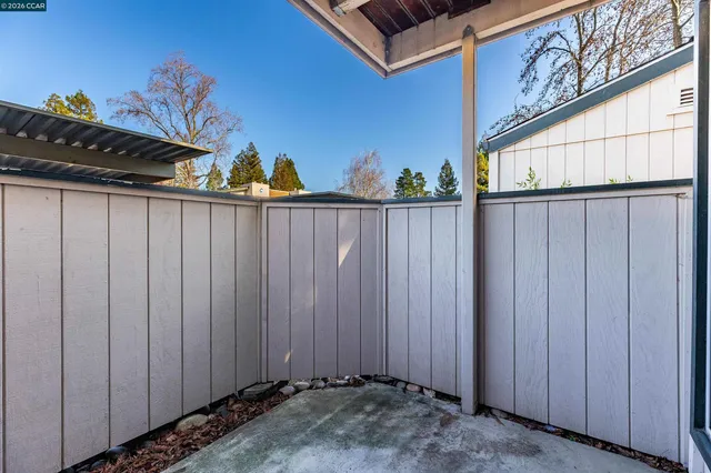 $353,000 | 5450 Concord Boulevard, Unit M3, Concord, CA 94521