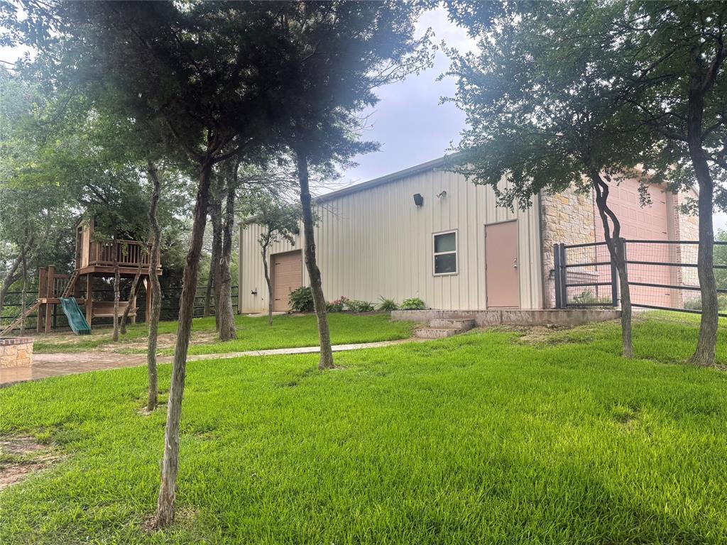 101 Bedding Lane Azle, TX 76020 - Photo 6 of 6