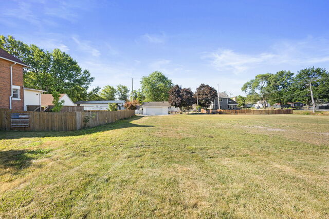 648 Penfield Street Beecher, IL 60401 - Photo 1 of 15