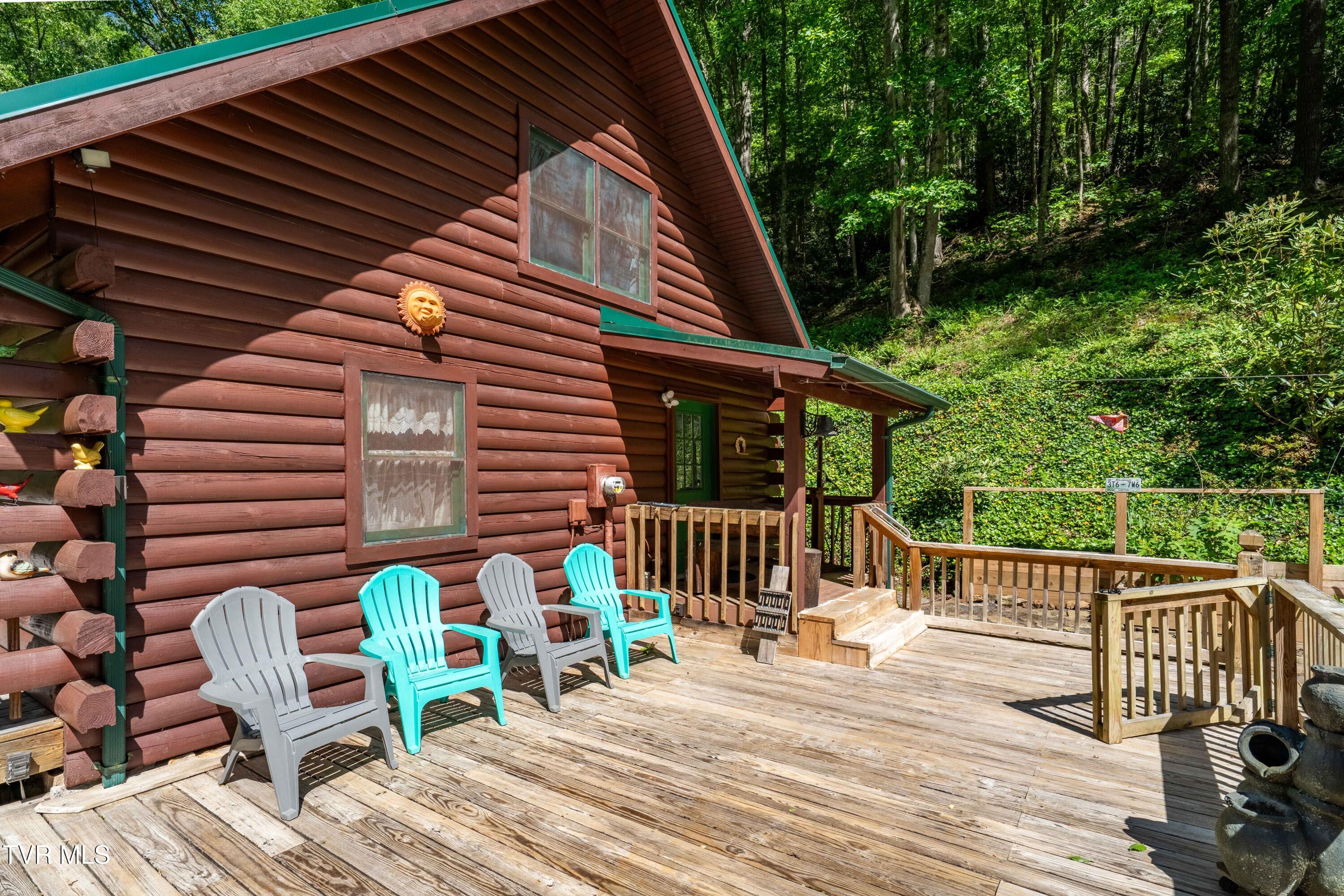 109 Hatley Hollow Road Butler, TN 37640 - Photo 25 of 74 109 Hatley Hollow Road (34 of 74)