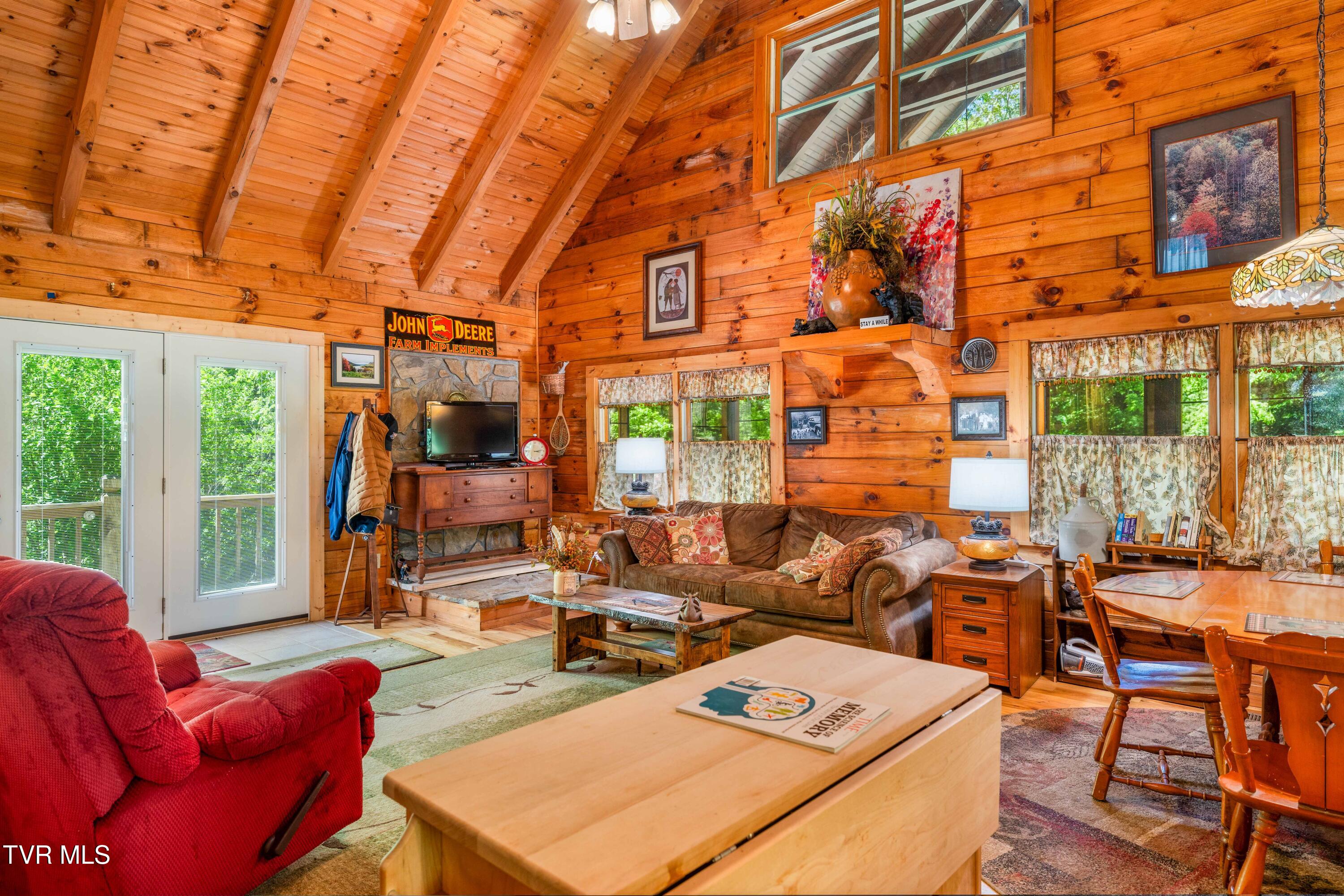 109 Hatley Hollow Road Butler, TN 37640 - Photo 54 of 74 109 Hatley Hollow Road (63 of 74)