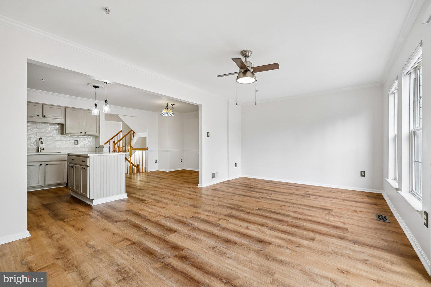 4616 Ripley Manor Terrace Olney, MD 20832 - Photo 22 of 35 Family Room