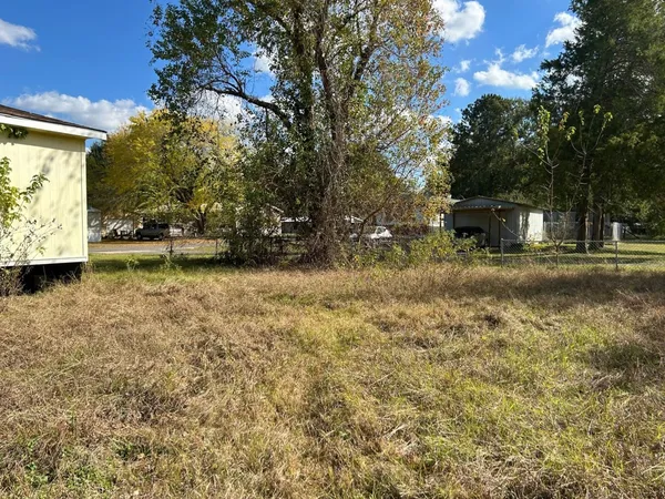 $29,900 | 272 Lakewood Drive, Trinity, TX 75862