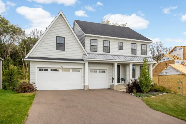 $4,500 | 7252 61st Street South, Cottage Grove, MN 55016