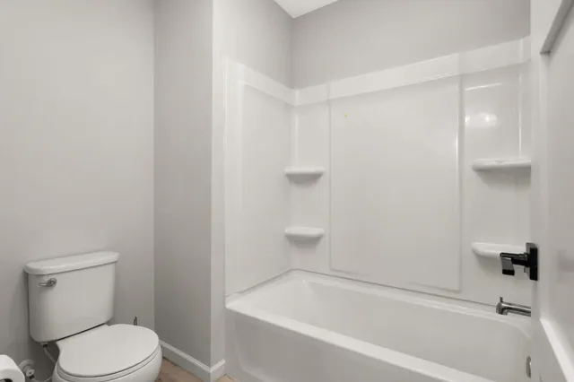 $4,500 | 7252 61st Street South, Cottage Grove, MN 55016