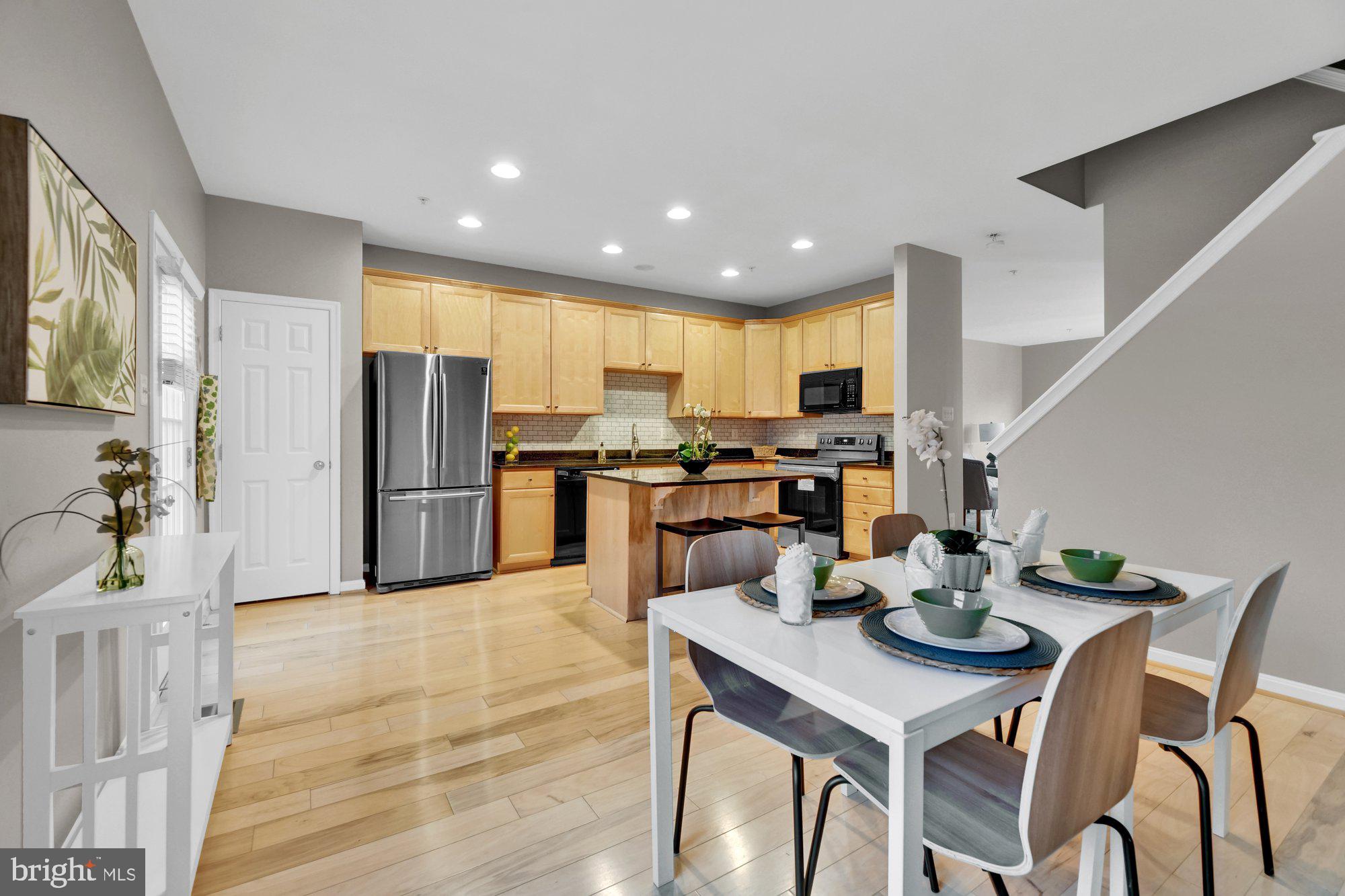2068 Clipper Park Road Baltimore, MD 21211 - Photo 15 of 31 Dining Room