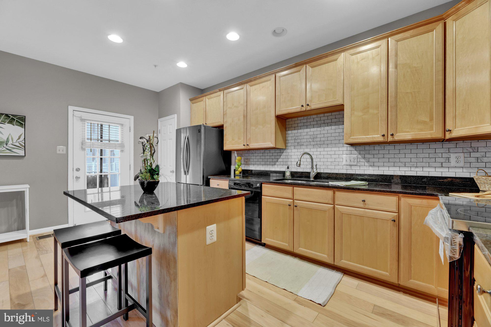 2068 Clipper Park Road Baltimore, MD 21211 - Photo 19 of 31 Kitchen