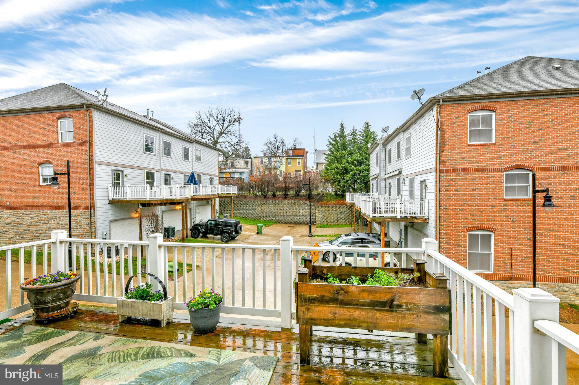 2068 Clipper Park Road Baltimore, MD 21211 - Photo 26 of 31 Deck off of Kitchen