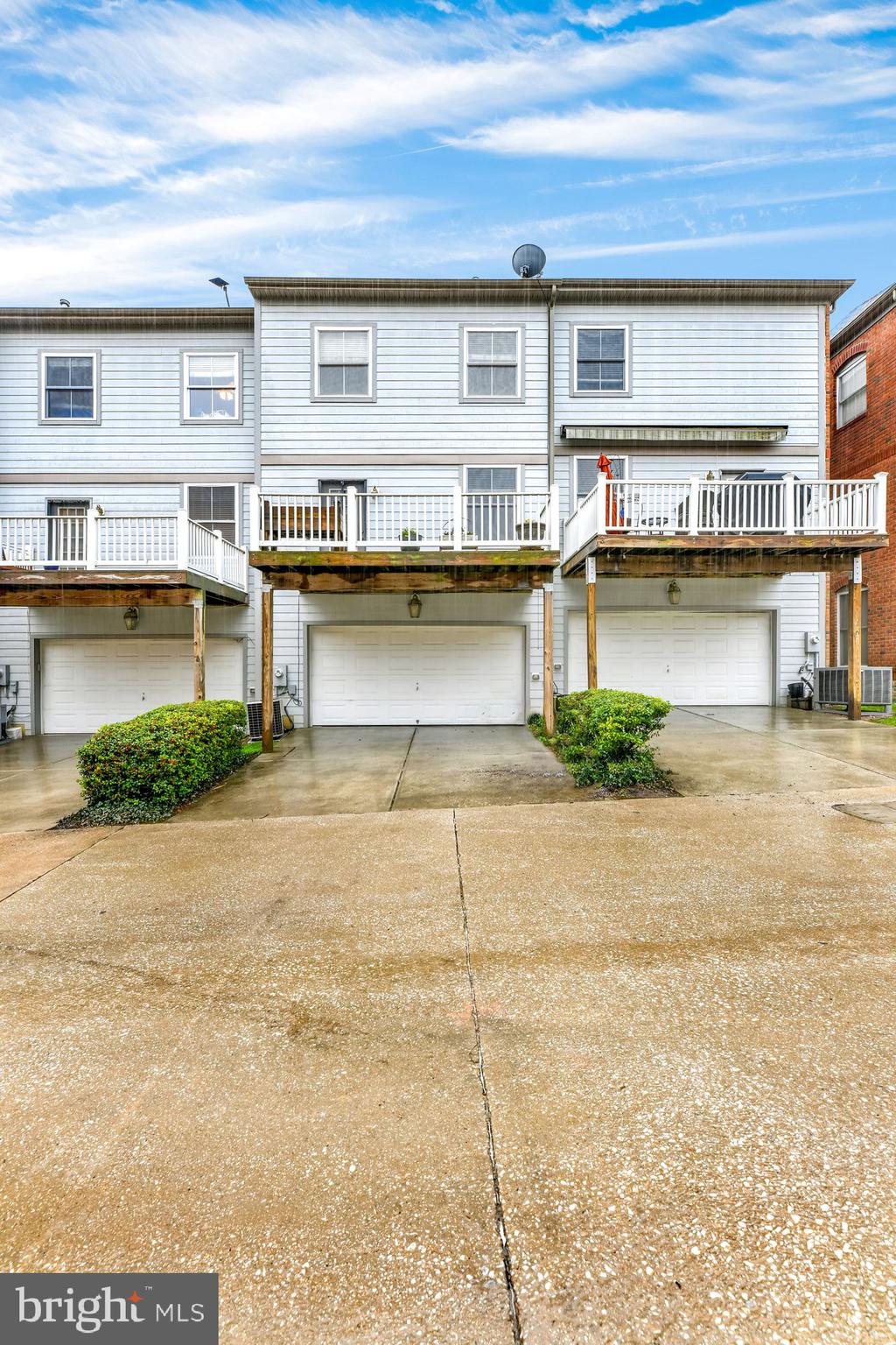 2068 Clipper Park Road Baltimore, MD 21211 - Photo 28 of 31 Rear Exterior