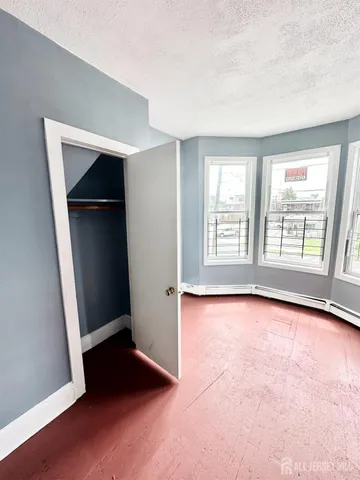 $2,000 | 1932 Chambers Street, Hamilton, NJ 08610