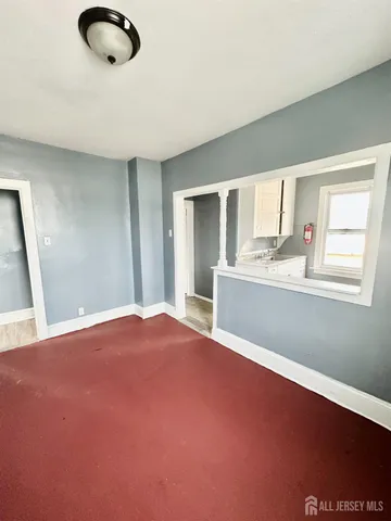 $2,000 | 1932 Chambers Street, Hamilton, NJ 08610