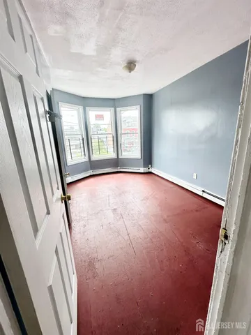 $2,000 | 1932 Chambers Street, Hamilton, NJ 08610