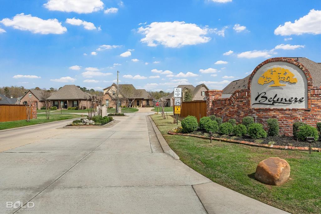 616 Meridian Way Benton, LA 71006 - Photo 35 of 40 a view of swimming pool and outdoor space