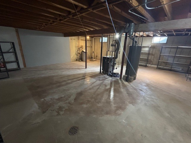 587 Phillips Circle Antioch, IL 60002 - Photo 19 of 20 a view of a room with gym equipment