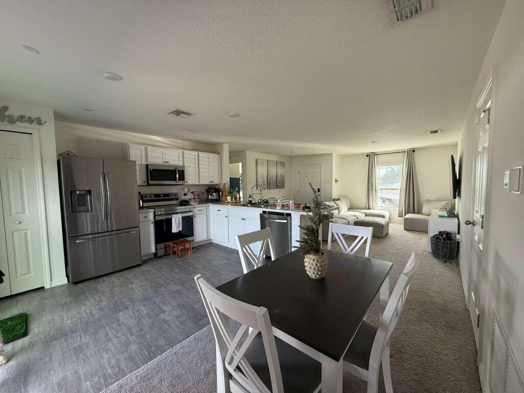133 Southwest Becker Road Port St. Lucie, FL 34953 - Photo 27 of 32 IMG_8807