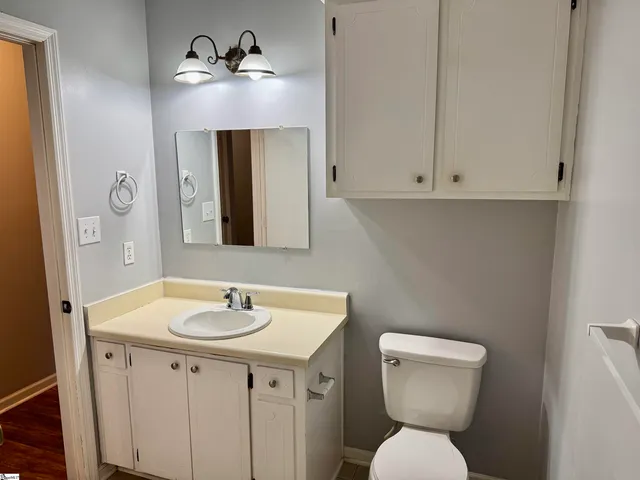 $259,500 | 228 Green Ridge Drive, Moore, SC 29369