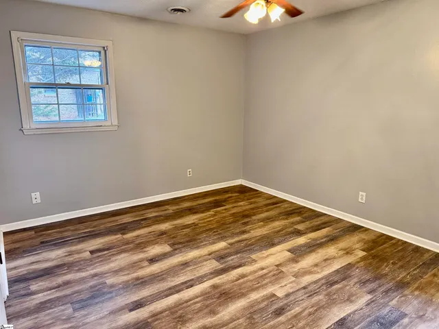 $262,500 | 228 Green Ridge Drive, Moore, SC 29369