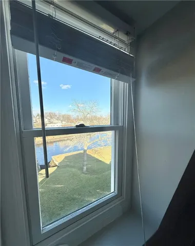 $2,200 | 23 Peck Lane, Unit 3, Warwick, RI 02888