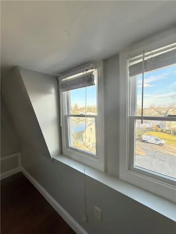 $2,200 | 23 Peck Lane, Unit 3, Warwick, RI 02888