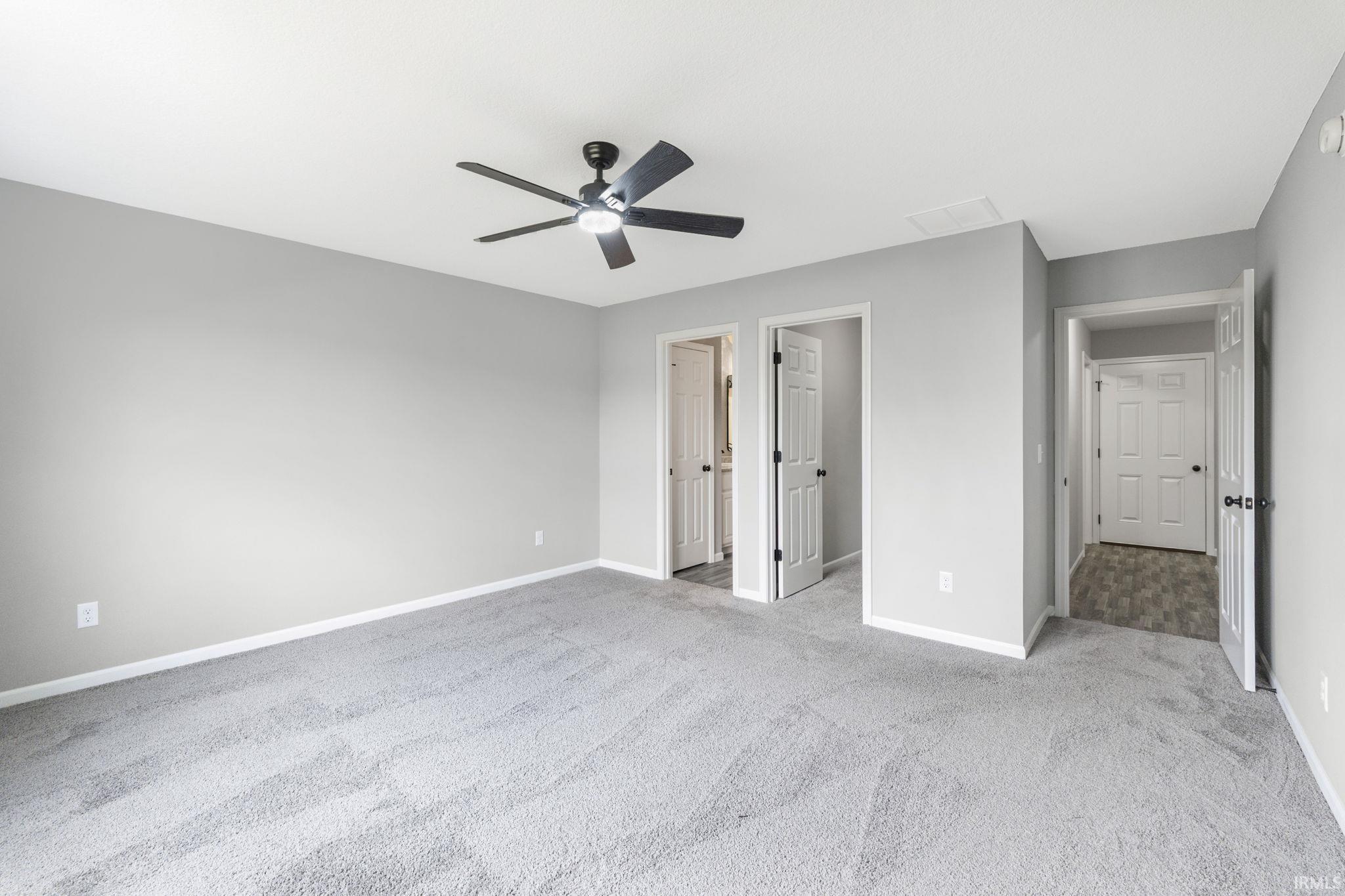 1409 Pyke Grove Pass Huntertown, IN 46748 - Photo 14 of 34