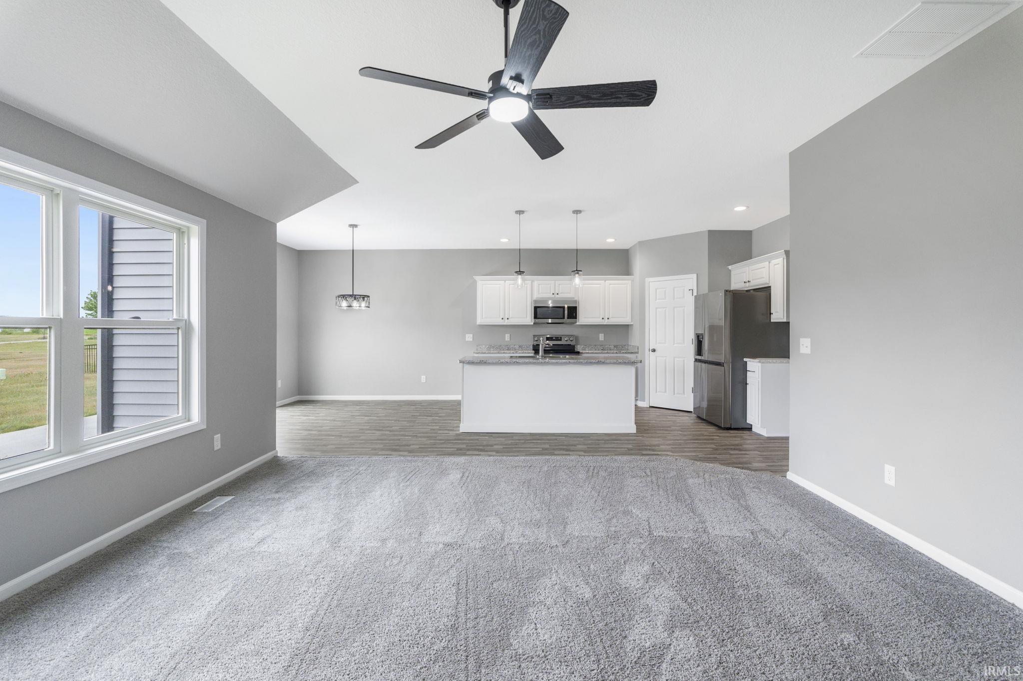 1409 Pyke Grove Pass Huntertown, IN 46748 - Photo 31 of 34